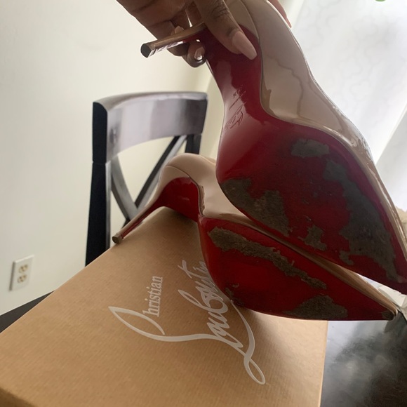 Christian Louboutin So Kate - Picture 4 of 7